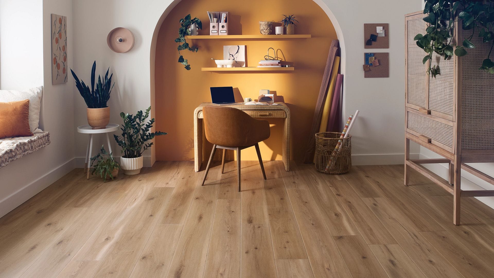 COREtec VV810 COREtec Premium 9″ Blonde Oak Blonde Oak Sold Out 2 In-stock Specials - VV810 COREtec Premium 9" Blonde Oak | Giant Commercial Flooring